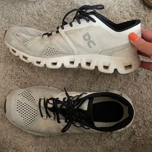 Woman’s 8.5